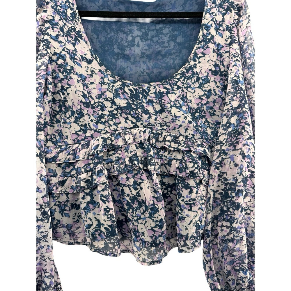 Abercrombie & Fitch Floral Sheer Ruffle Sleeve Blouse - Picture 4 of 11
